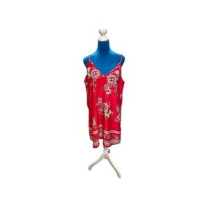 Shein red floral nightgown xl us size 12 v neckline 97% polyester